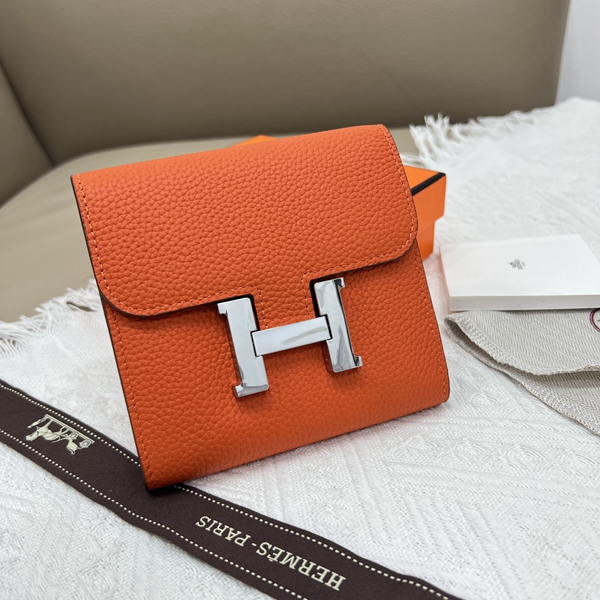 エルメス財布コピー正面デザイン